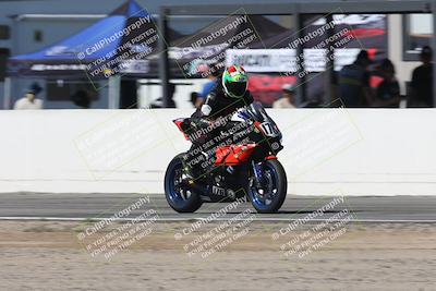 media/Oct-05-2025-CVMA (Sun) [[beeef4f201]]/Race 2-Supersport Middleweight/